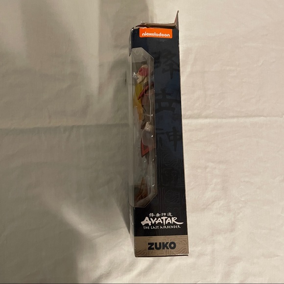 NIB McFarlane Nickelodeon’s Avatar The Last Airbender Prince Zuko 7” Figurine - Picture 13 of 13